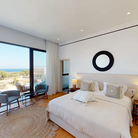 Sanders Bayfront Luxury Villas Βίλα
