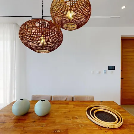 Βίλα Sanders Bayfront Luxury Villas